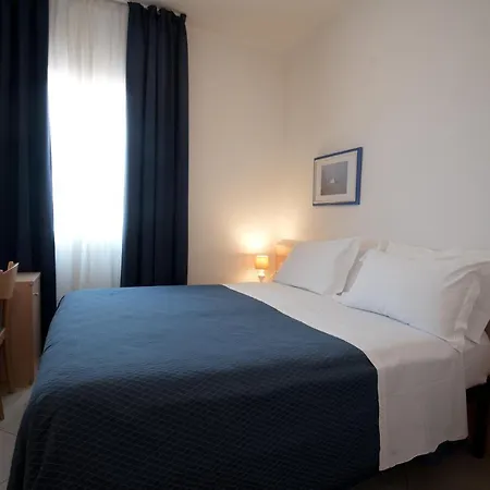 Nautilus Hotel
